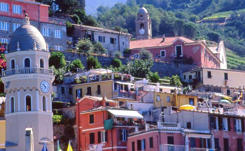 2-Vernazza,10 agosto 2008.jpg